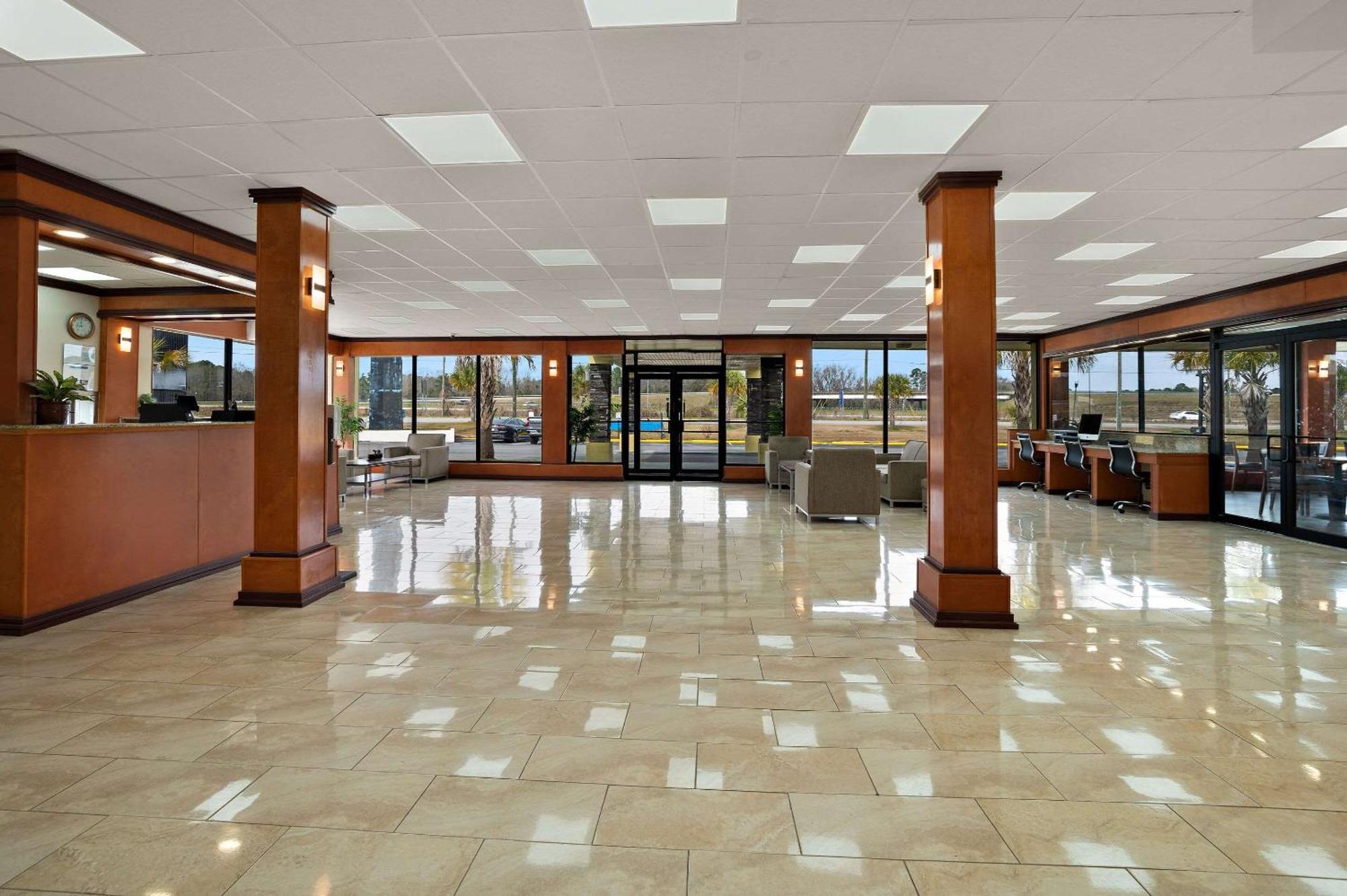 Econo Lodge 예마세 외부 사진