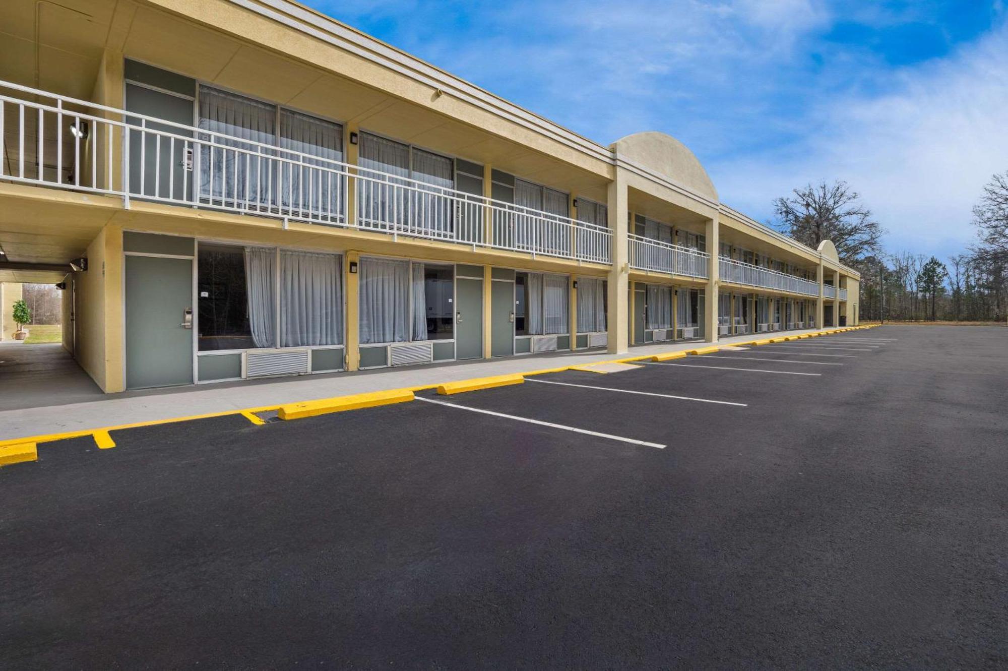 Econo Lodge 예마세 외부 사진